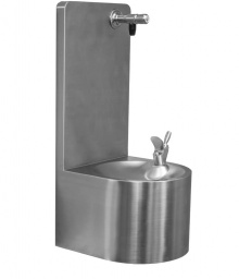 Font 30 Wall Mounted Fountain with Bubbler